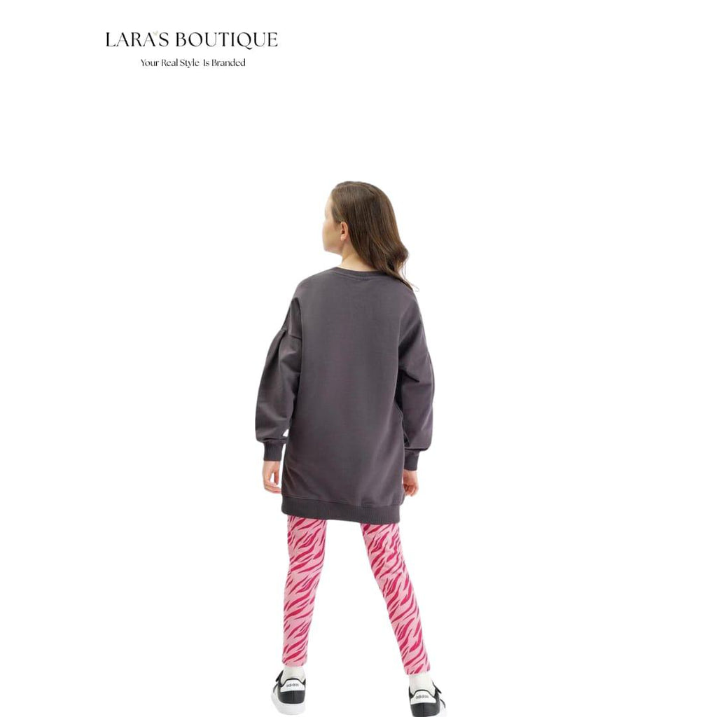 Girls’ Oversized Star Sweatshirt